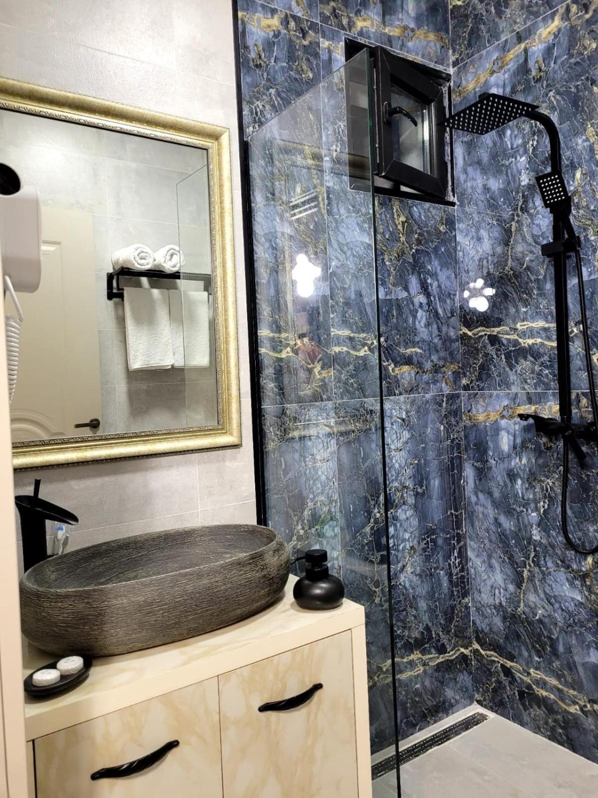 River Boutique Hotel Μπατούμι Εξωτερικό φωτογραφία